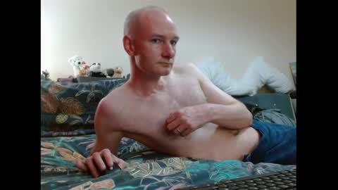 Snapshot of mrs_velvet_vixen_and_mr_stud chatting on 10.10.25 Mrs Velvet Vixen online show from 10.10.25