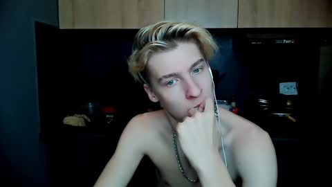 Snapshot of mrsexycum4u chatting on 01.14.25 Adam online show from 01.14.25