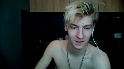 Snapshot of mrsexycum4u chatting on 01.16.25 Adam online show from 01.16.25