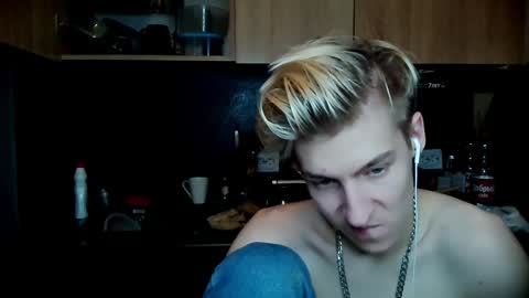 Snapshot of mrsexycum4u chatting on 01.22.25 Adam online show from 01.22.25