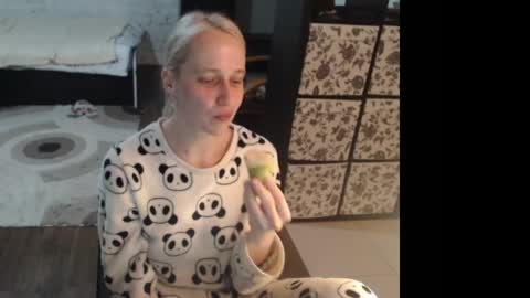 Sasha online show from 04.19.26