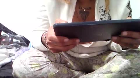 Snapshot of ms2wet4u1000 chatting on 10.31.25 ms2wet4u1000 online show from 10.31.25