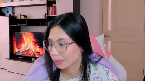 ms_emily_ online show from 04.29.26