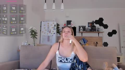 Ms ForYOU online show from 10.12.25