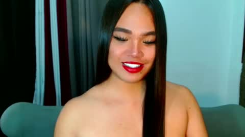 Sarah Jones online show from 01.10.26