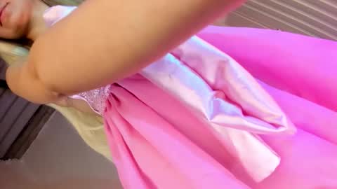 Annabelle  online show from 09.14.25