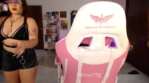 Snapshot of ms_ratuelita chatting on 01.16.26 Manuela3 online show from 01.16.26