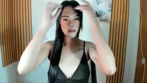 Snapshot of ms_selenaxx chatting on 10.07.25 selena online show from 10.07.25