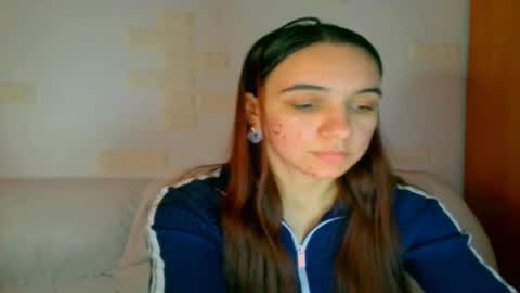ms_sophiee online show from 01.06.25