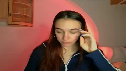 ms_sophiee online show from 02.20.25
