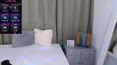 Snapshot of ms_valentina_01 chatting on 12.06.24 Valentina online show from 12.06.24