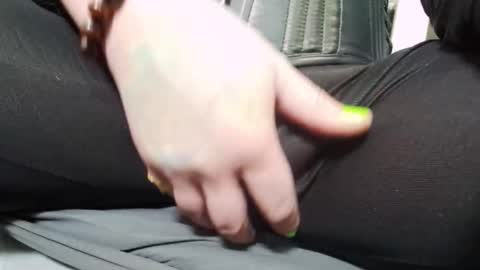 Snapshot of mscuntyluxxe chatting on 10.13.25 Cunty Luxxe online show from 10.13.25