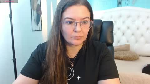 Jossie online show from 06.04.26