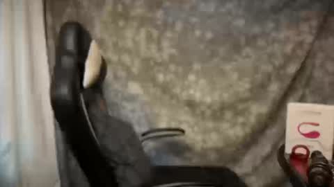 Snapshot of mskarentoy chatting on 10.19.25 mskarentoy online show from 10.19.25