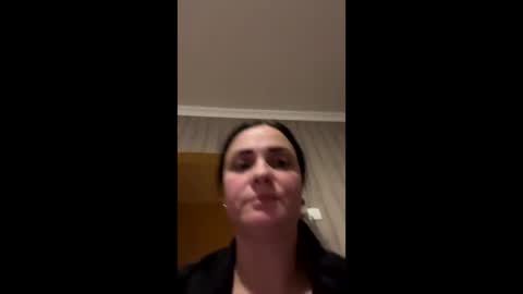 Snapshot of msmilana chatting on 10.19.25 msmilana online show from 10.19.25