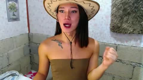 Keanna Mae Gracia online show from 10.21.25