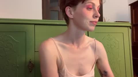 Snapshot of msprissylynx chatting on 10.06.25 Adela Rose MsPrissyLynx online show from 10.06.25