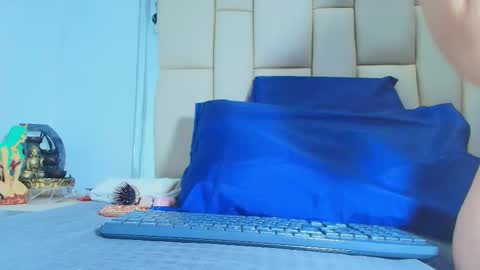 FERNANDA 3 online show from 12.22.25