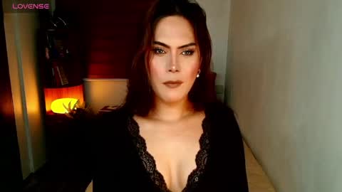 Snapshot of msveeyxo1 chatting on 04.11.26 Veey online show from 04.11.26