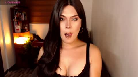 Snapshot of msveeyxo1 chatting on 07.18.26 Veey online show from 07.18.26