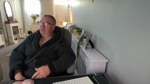 Snapshot of mtb1697 chatting on 10.24.25 mtb1697 online show from 10.24.25