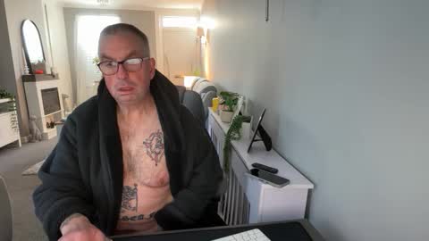 Snapshot of mtb1697 chatting on 10.25.25 mtb1697 online show from 10.25.25