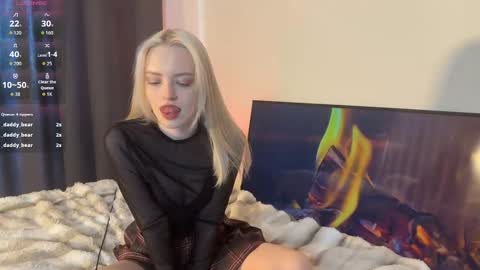 Snapshot of muasweetiegirl chatting on 02.22.26 Lisa online show from 02.22.26