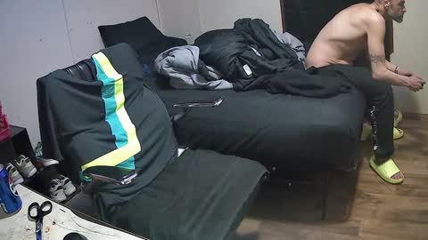 Muffdiver online show from 03.03.26