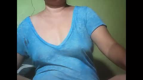 muffy_bunny online show from 09.23.25