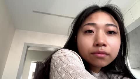 Mia online show from 03.31.26