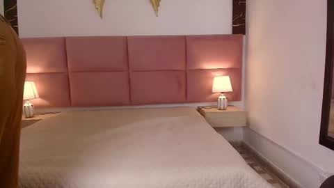 Muller Asher online show from 10.31.25