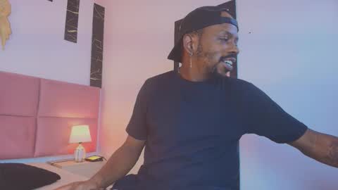 Muller Asher online show from 11.03.25