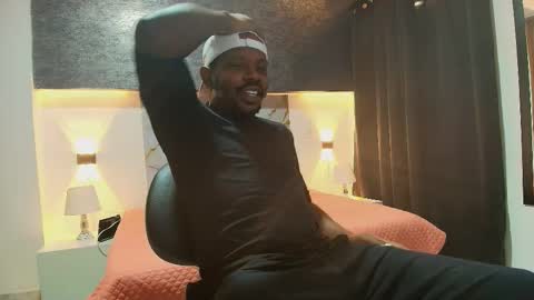 Muller Asher online show from 11.07.25