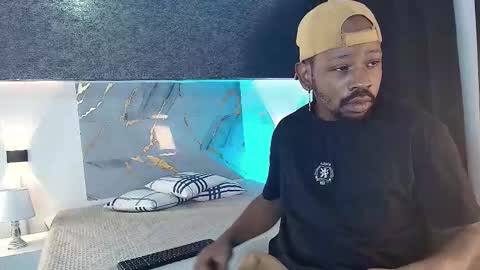 Muller Asher online show from 11.09.25