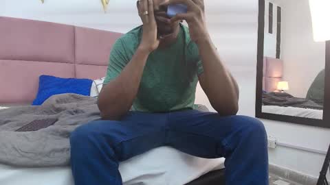 Muller Asher online show from 11.11.25