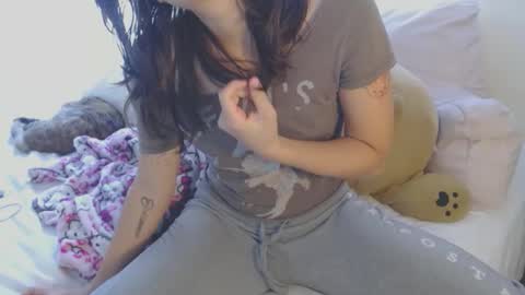   online show from 12.02.25