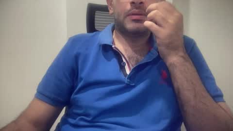 munnabobby2008 online show from 11.11.25