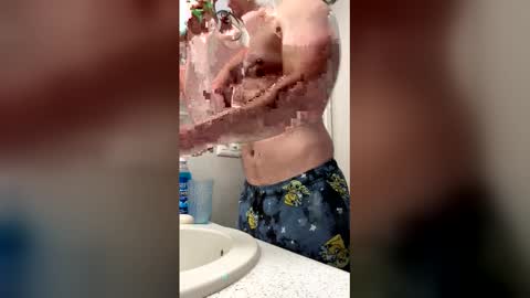 Snapshot of munoz9419 chatting on 03.30.26 munoz9419 online show from 03.30.26