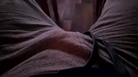 Snapshot of muppajon chatting on 10.19.25 jon online show from 10.19.25