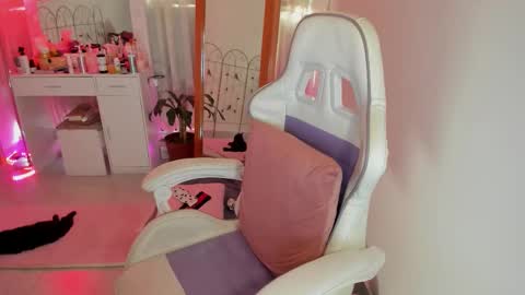 Murat online show from 12.18.25