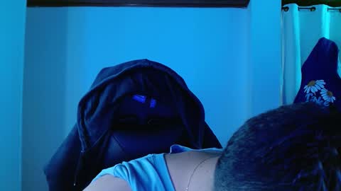 Snapshot of muscle_cock32 chatting on 10.16.25 David Big online show from 10.16.25