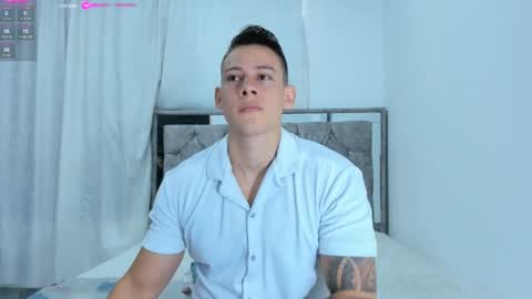 Snapshot of muscle_king_cum chatting on 01.21.25 muscle_king_cum online show from 01.21.25
