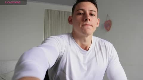 muscle_king_cum online show from 04.21.26