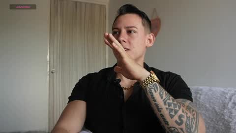 Snapshot of muscle_king_cum chatting on 06.02.26 muscle_king_cum online show from 06.02.26