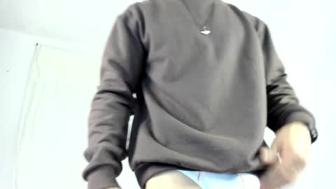 Muscle Man online show from 12.01.25