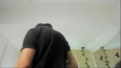 muscle scott online show from 10.27.25