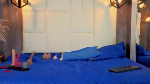 Snapshot of muscle_stenolagnia chatting on 02.25.26 call me tom online show from 02.25.26