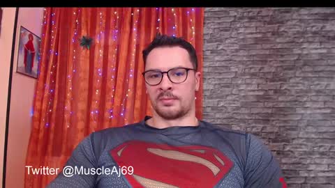 AJ online show from 01.05.25