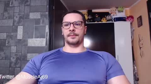 AJ online show from 02.10.25