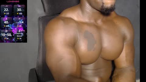 musclegod23 online show from 12.08.24
